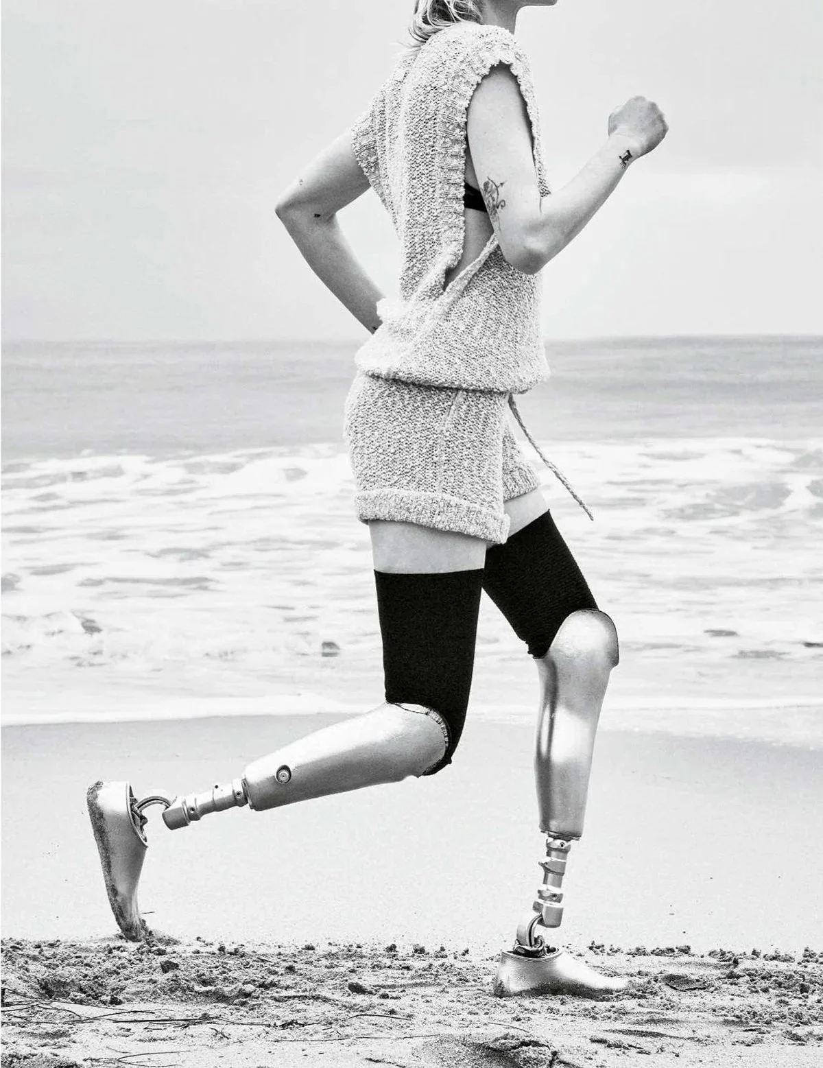 洋雑誌14点セット InStyle ELLE MarieClaire Alexandra Micu covers Elle Italia September 26th, 2024 by François